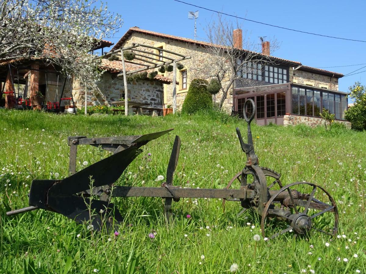 וילאביצ'יוסה Turismo Rural El Piensu מראה חיצוני תמונה