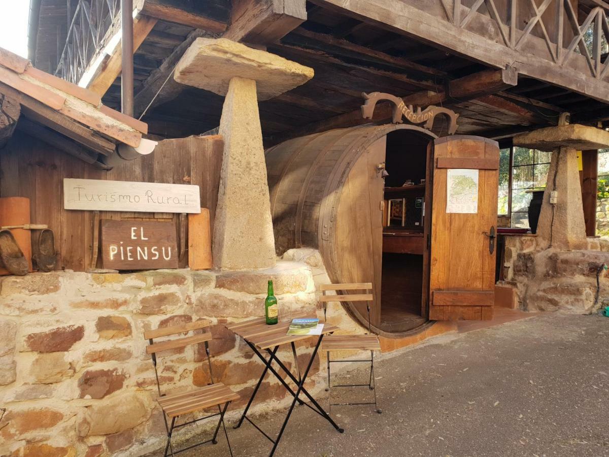 וילאביצ'יוסה Turismo Rural El Piensu מראה חיצוני תמונה